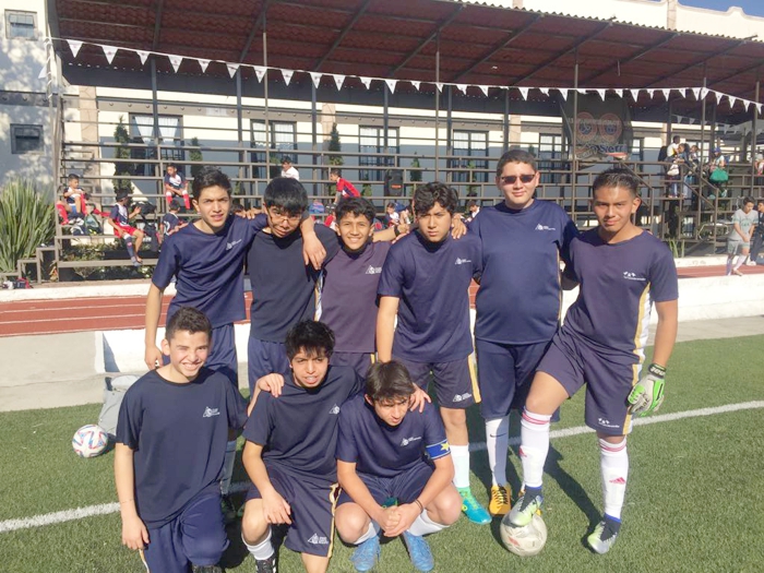 Secundaria Christa y Temple Grandin en el 1er Torneo Interescolar de ftbol Justo Sierra