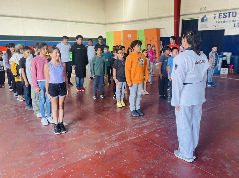 Primer clase de Taekwondo Primer clase de Taekwondo